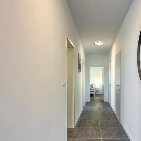 Adria 1 By Guide Apartamento